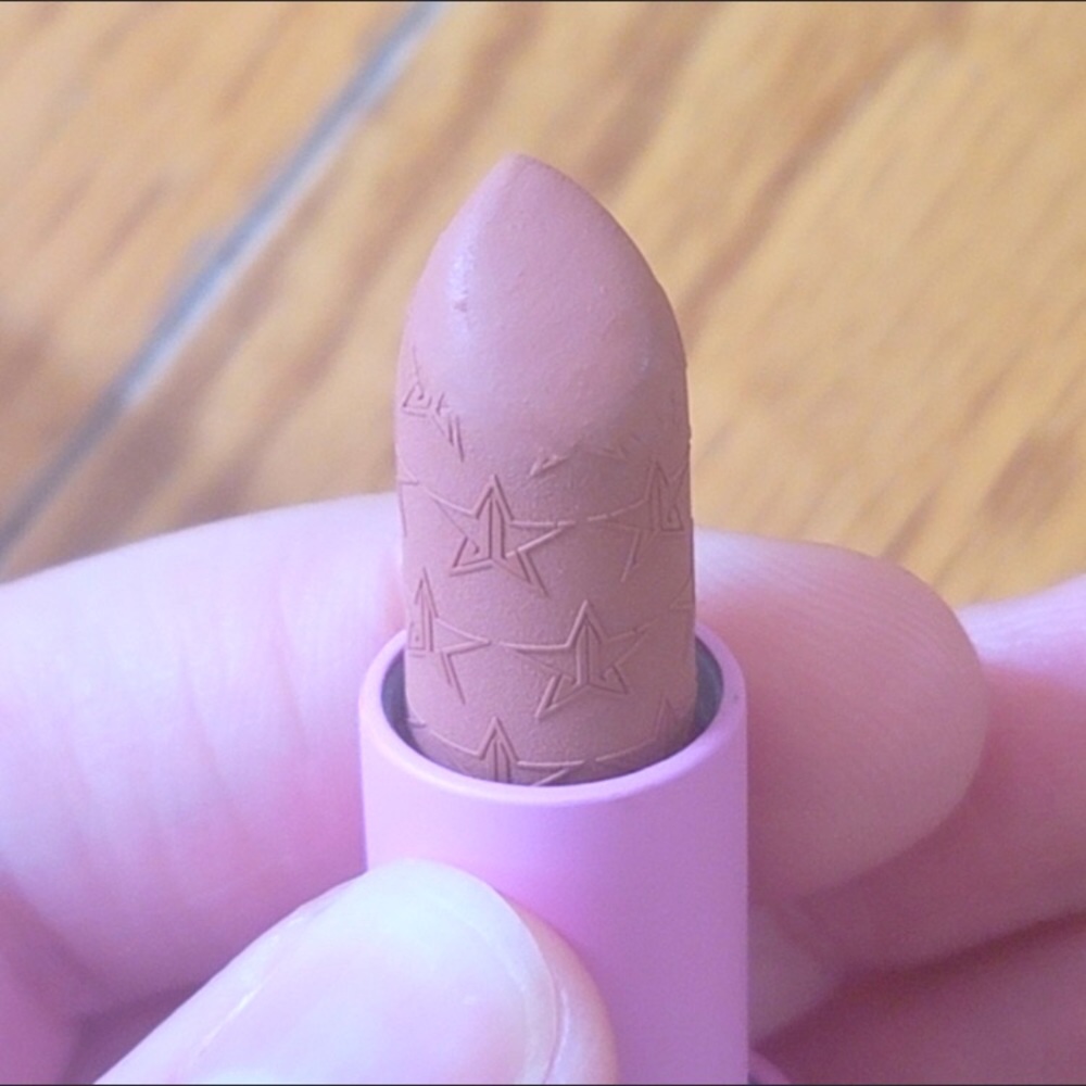 Jeffery Star Celebrity Skin Star Lipstick